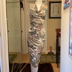 Sweet Miss Sexy And Shape body Dress size M